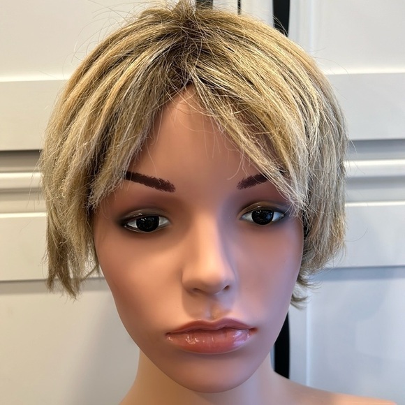 Jon Renau Modacrylic Nature Blend Wig Shag Layered Short Highlights Wig - Picture 1 of 9